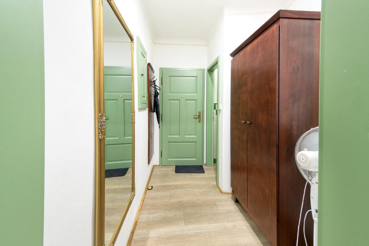 Nobles Apartment *